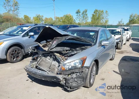 2011 Honda Accord 2.4 Ex-L from USA, damaged, VIN 1HGCP2F8XBA097272